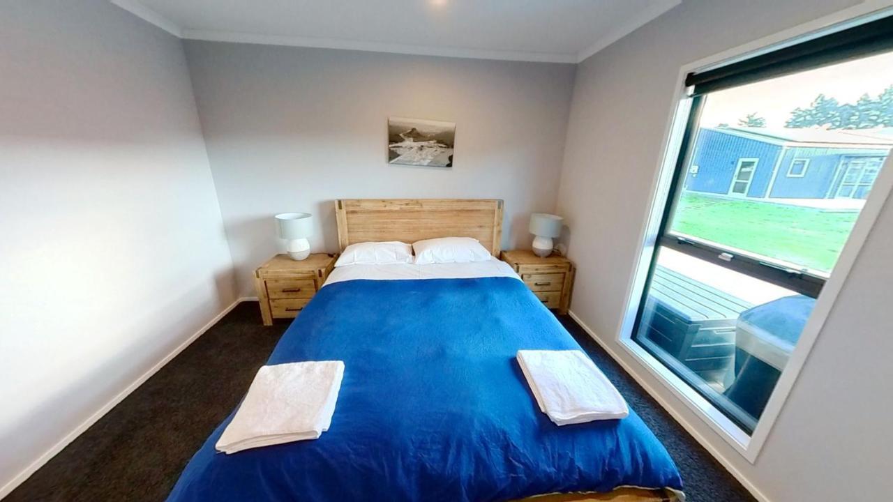 Full Holiday Home To Yourself, Up To 21 Guests Atiamuri Екстериор снимка