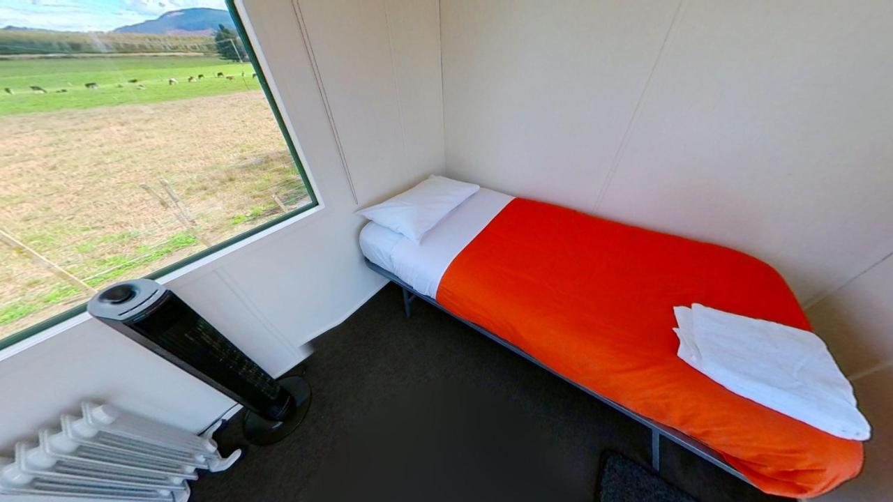 Full Holiday Home To Yourself, Up To 21 Guests Atiamuri Екстериор снимка